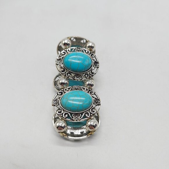Faux Turquoise Silver Toned Stretch Bracelet With Floral Accents By Erica Lyons - Picture 3 of 5